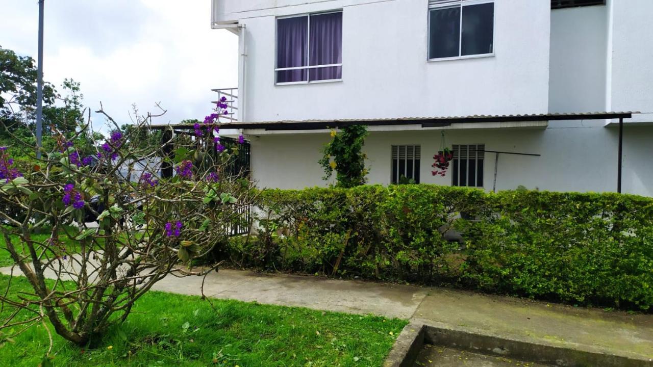 Apto Habitación Palonegro Apartamento