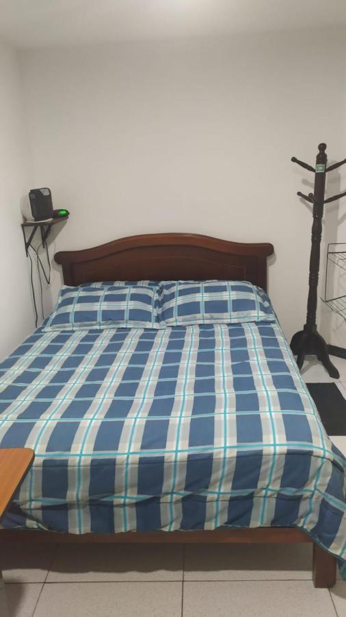 Apto Habitación Palonegro